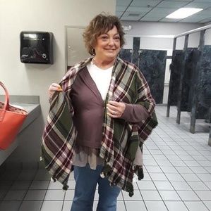 Meet your Posher, Terri